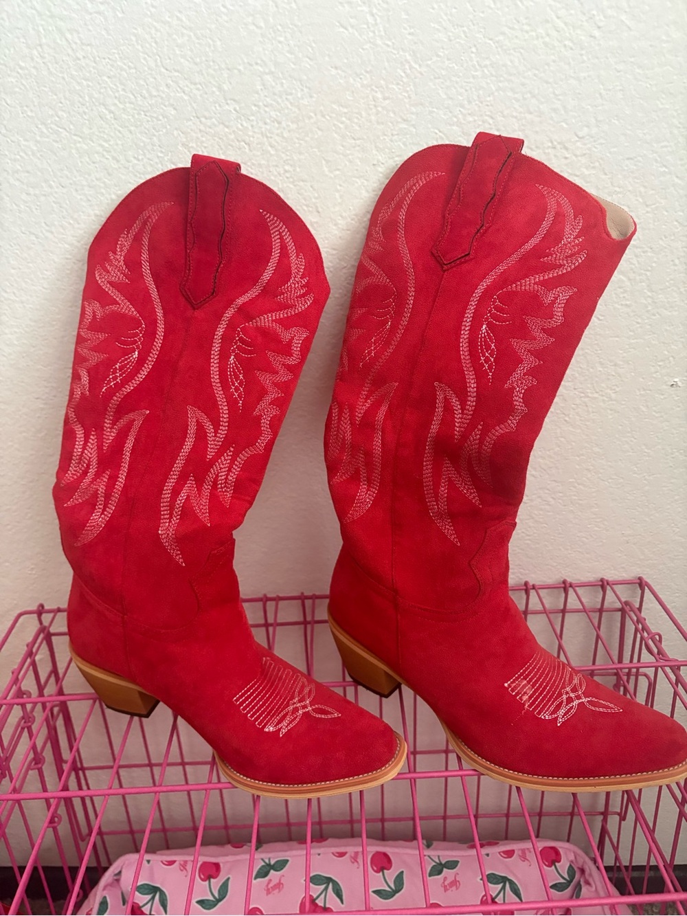 Red Women's Suede Cowboy Boots